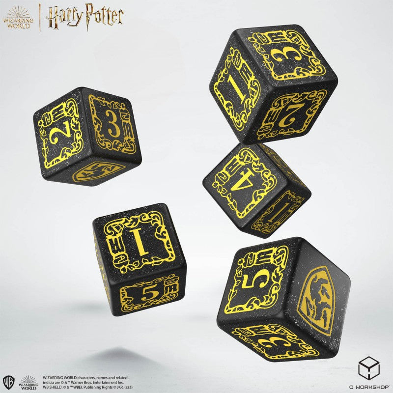 Harry Potter. Hufflepuff D6 Dice Set & Pouch