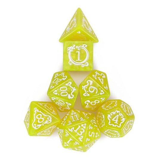 東方龍雕刻花紋骰子 - 黃色（附骰袋）