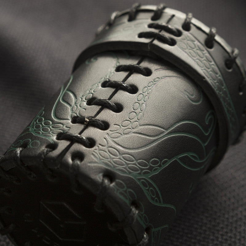 Call of Cthulhu Black & green-golden Leather Dice Cup (Preorder)