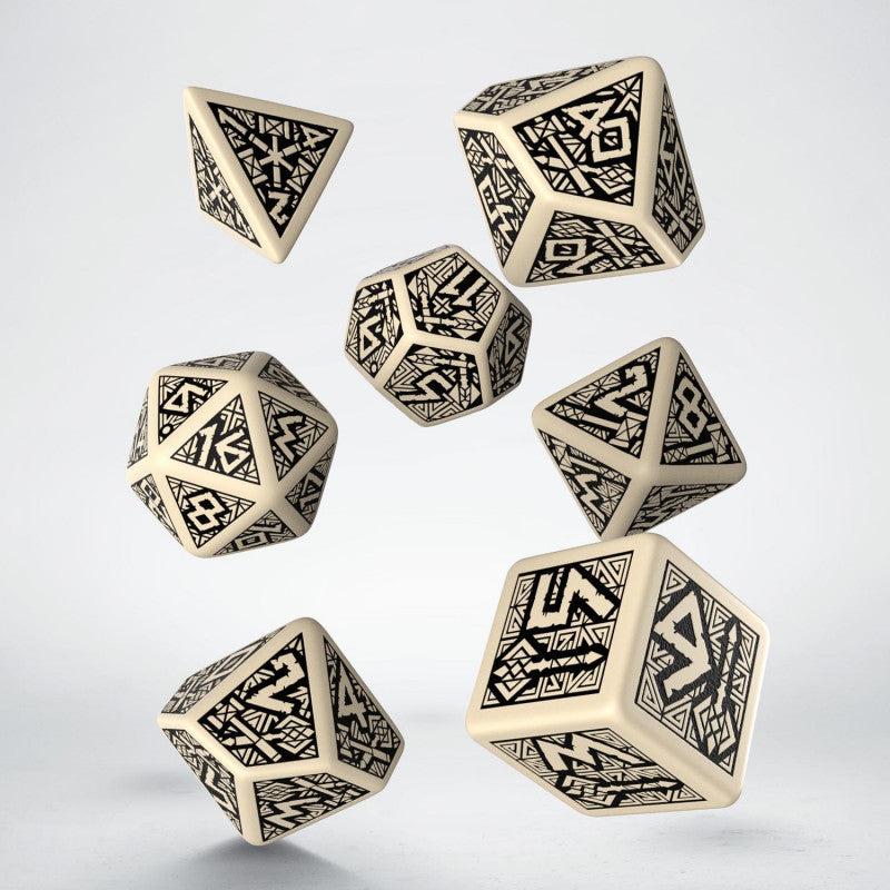Dwarven Beige & black Dice Set (Preorder)