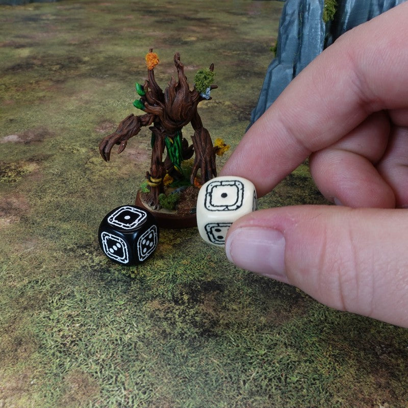 Fortress Compact D6: Black&Beige (Preorder)