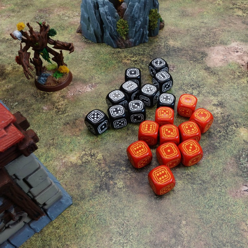 Fortress Compact D6: Black&Red (Preorder)