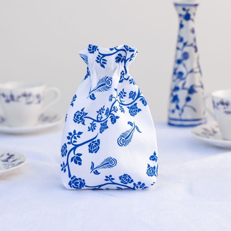 Full Art Dice® Pouch: Porcelain (Preorder)