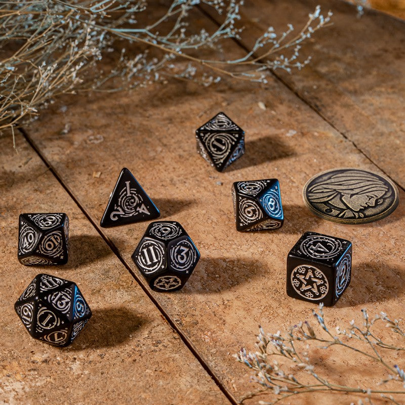 The Witcher Dice Set. Yennefer - Lilac and Gooseberries (Preorder)